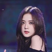 Jisoo_Sú