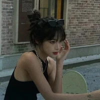 Ma Kết (@Kết. Quiet)