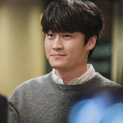 Han Jun Woo-Thầy giáo