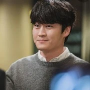 Han Jun Woo-Thầy giáo