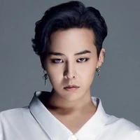 G-Dragon ( Ba Lisa )
