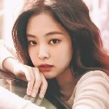 Jennie (bạn thân Rosé)