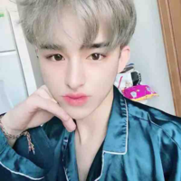 Đuỹ Duy