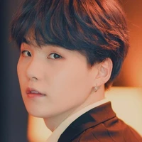Min Yoongi (Suga)