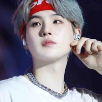 Min YoonGi (Suga)