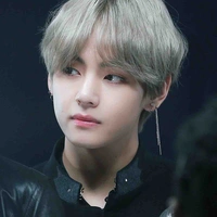 Kim Taehyung (V)