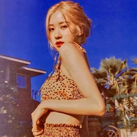 Chaeyoung( Rosé)