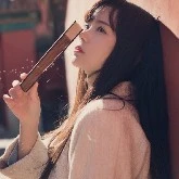 Âu Khả Ngân_Luxie