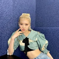 Rosé - Park Chaeyoung