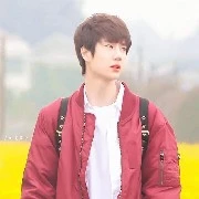 Vương Nhất Bác khi còn nhỏ