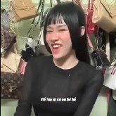 Cô nàng nhiều vai