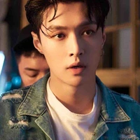 Zhang Yixing - Lay