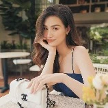Vợ Anh thắng (Đông nhi)