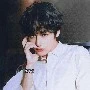 Kim TaeHyung *ngiu JK , bn JM , YG , CY*