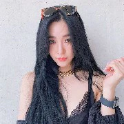 Tiffany (chị gái Irene)