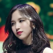 Hirai Momo