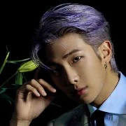 Kim NamJoon_bạn thân anh