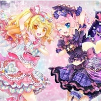Laura + Yume