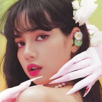 LALISA MANOBAN ( PAPA JK )