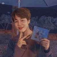 PARK JIMIN ( CÔ )