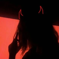 Nhân cách thứ 1 Ngân Tuyết:ác quỷ