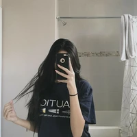 Thư Ký_ Nina