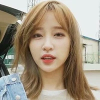 Hani - mama cô