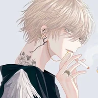 Lăng Tử Thiên/Anh họ Cậu