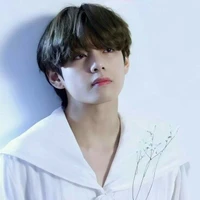 Kim Taehyung -hắn