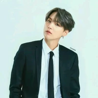 Min Yoongi-Suga