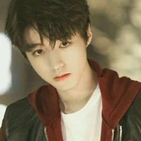 Vương Tuấn Khải