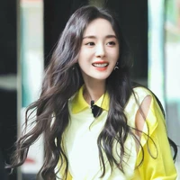 Lâm Tuyết Nhi ( Dương Mịch )