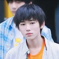 Tống Á Hiên