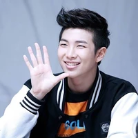 Kim Nam Joon ( Hắn )