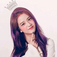 Kim Jisoo(chị họ Lisa)
