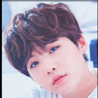 Suga(bff Jisoo)