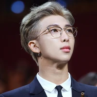 Kim NamJoon (ba cô)