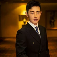 La Tấn