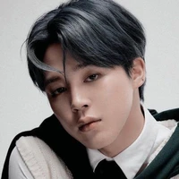 Park Jimin (đầu trâu)