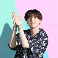 Min Yoongi (phán quan)