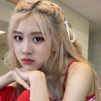 Park chae-young (Rosé)