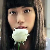 Nanno(Chị của Y/n)