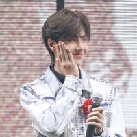 Vương Nhất Bác