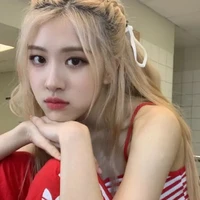 Park Chaeyoung ( Rosé) 💙