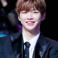 Kang Daniel 