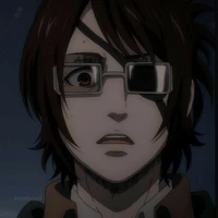 Hange Zoe(cô Toán)