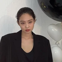 Kim Jennie(em)