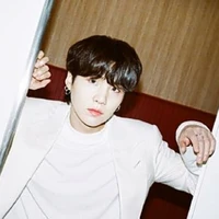 Min Yoongi(Suga)