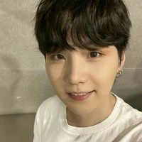Min Yoongi (Hắn)
