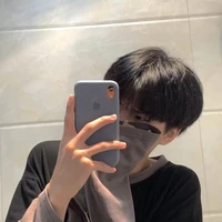 Hà Cố Triết (anh 3 Nguyệt)